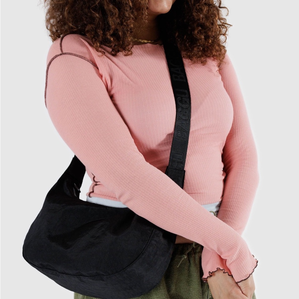 [SOLD] EUC BAGGU Black Medium Crescent Crossbody Sling Bag
